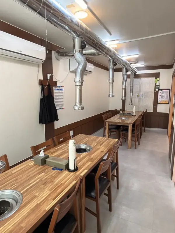 마장동숯불구이 경주본점 룸좌석 - 최대 20인까지 이용 가능한 독립된 단독룸 공간
